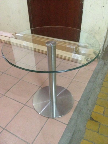 Bàn kính chân INOX dẹt