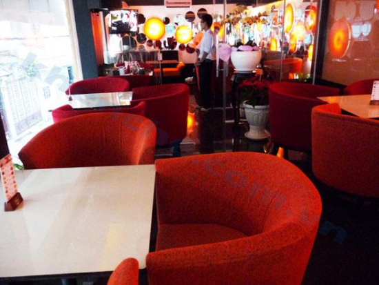 Sofa cafe 48