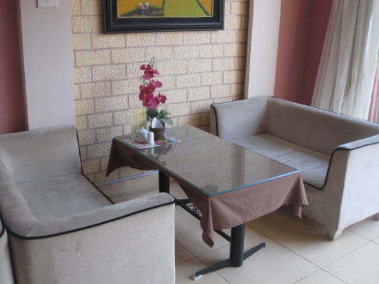 Sofa cafe 69