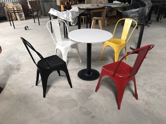 Bàn ghế Ikea sồi
