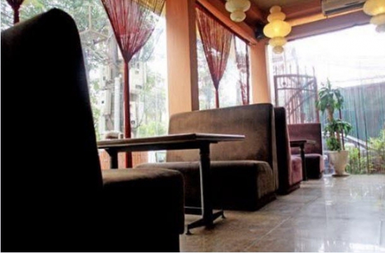 Sofa cafe 28