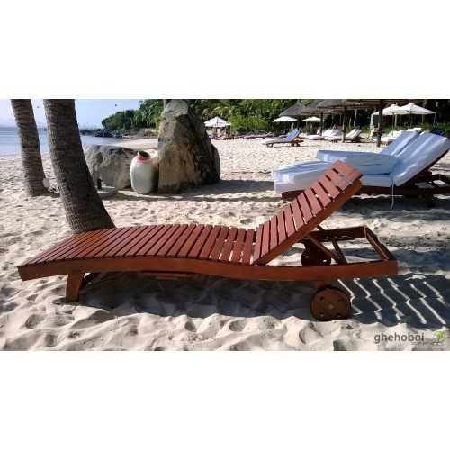 Giường tắm nắng gỗ cao cấp khu bể bơi, resort