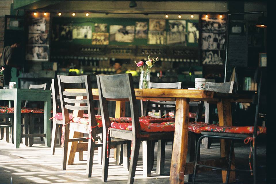 bàn ghế cafe, bàn ghế bar, ô cafe, ô che nắng, sofa cafe,